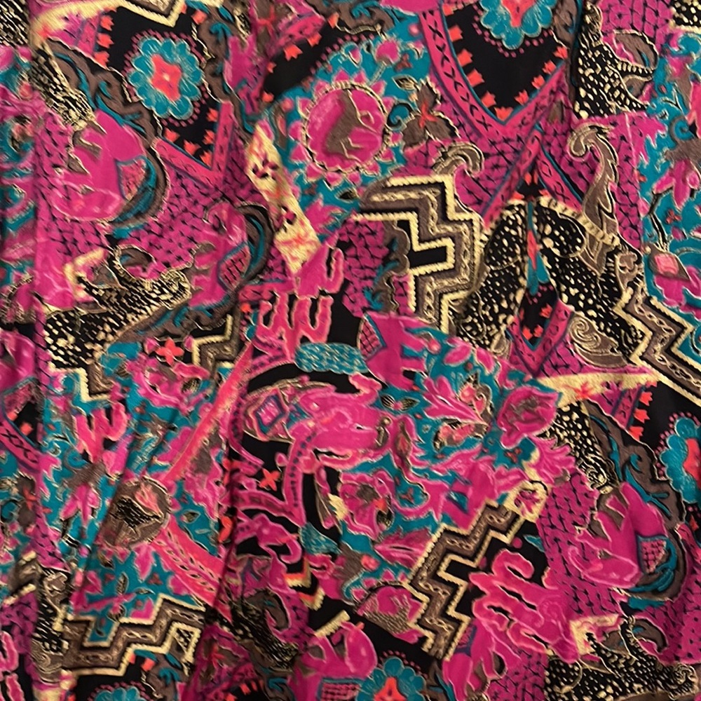 Skirt suit - Picture 7 of 10